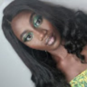 Meet your Posher, Yemi